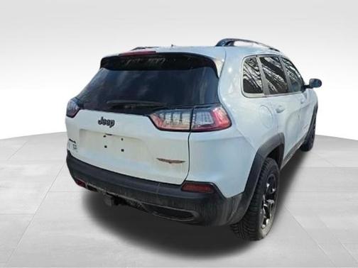 Bright White Clearcoat 2022 Jeep Cherokee Trailhawk