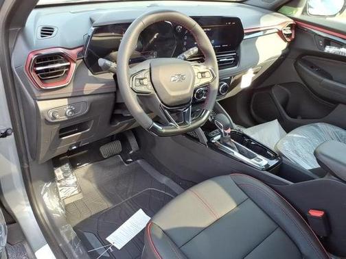 Sterling Gray Metallic 2026 Chevrolet Trailblazer RS