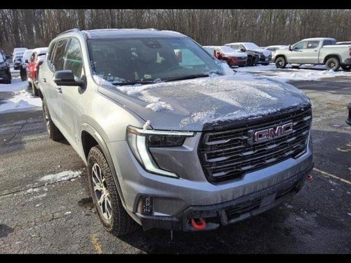 2024 GMC Acadia AT4