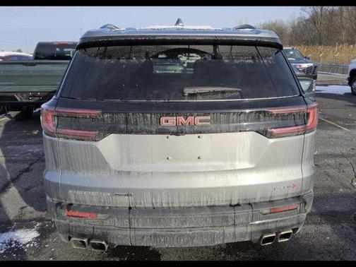 2024 GMC Acadia AT4