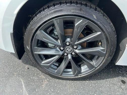 Wind Chill Pearl 2024 Toyota Corolla XSE