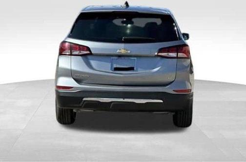 Sterling Gray Metallic 2024 Chevrolet Equinox LT