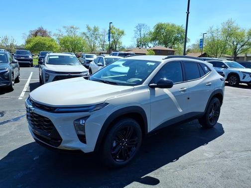 White Sand 2026 Chevrolet Trax ACTIV