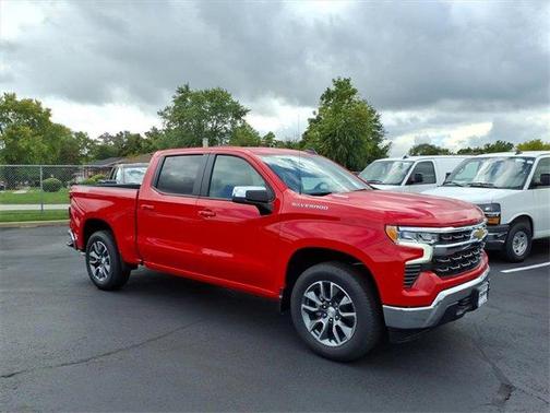 2025 Chevrolet Silverado 1500 LT