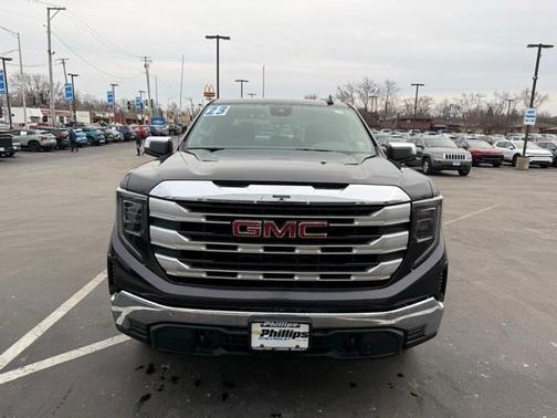 2023 GMC Sierra 1500 SLE