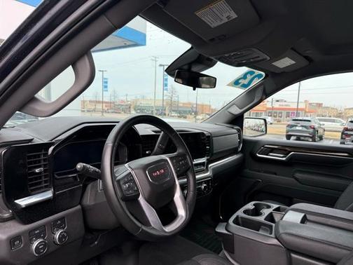 2023 GMC Sierra 1500 SLE