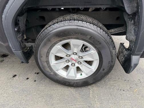 2023 GMC Sierra 1500 SLE