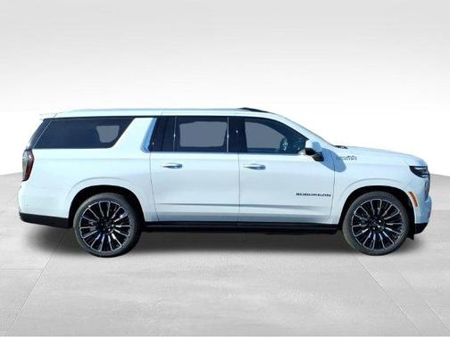 Polar White 2026 Chevrolet Suburban High Country