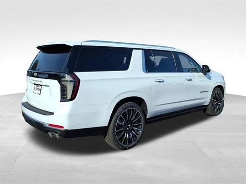Polar White 2026 Chevrolet Suburban High Country