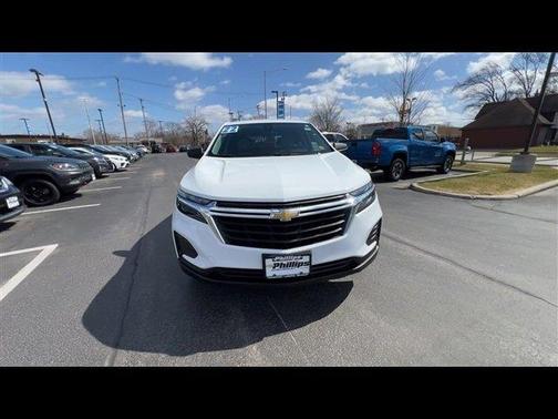 2022 Chevrolet Equinox LS