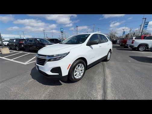 2022 Chevrolet Equinox LS