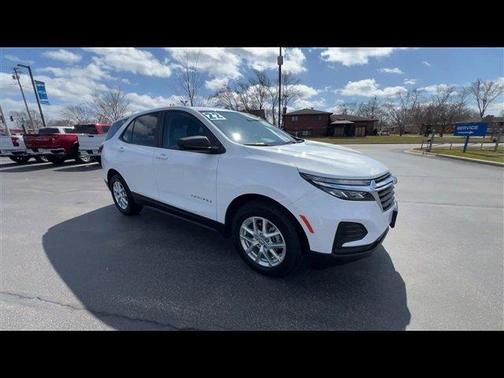 2022 Chevrolet Equinox LS