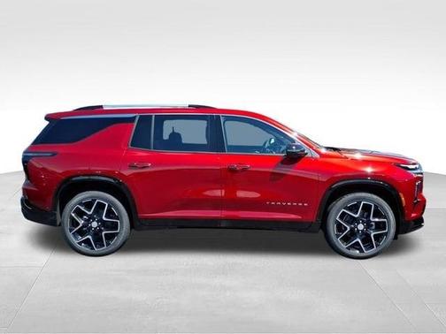 Radiant Red 2026 Chevrolet Traverse High Country