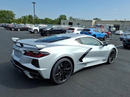 Blade Silver Metallic 2026 Chevrolet Corvette Stingray w/2LT