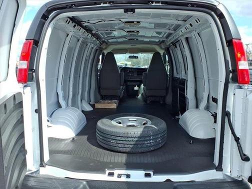 Summit White 2026 Chevrolet Express 2500 Work Van