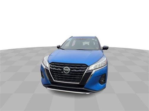 2021 Nissan Kicks SR