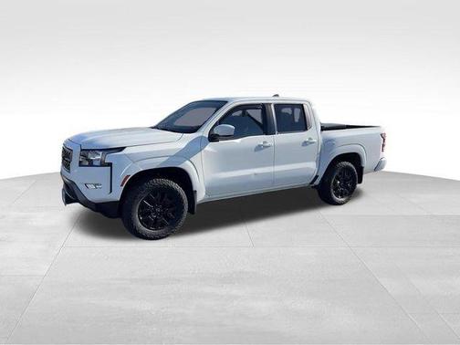 Glacier White 2024 Nissan Frontier SV