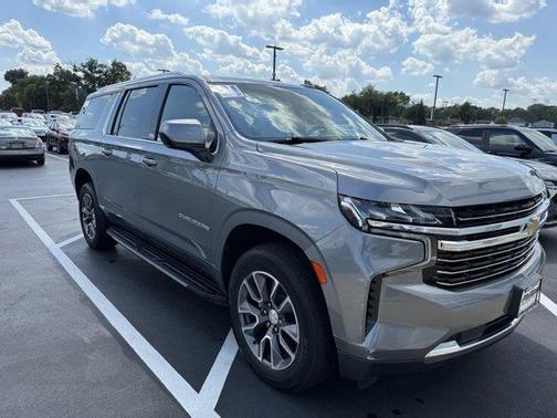2021 Chevrolet Suburban LT