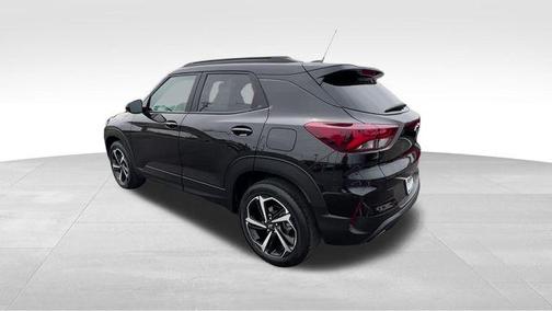 Mosaic Black Metallic 2022 Chevrolet Trailblazer RS