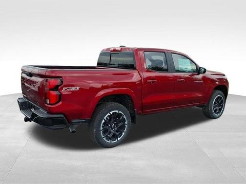 Radiant Red 2026 Chevrolet Colorado Z71