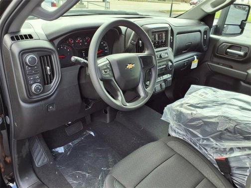 2025 Chevrolet Silverado 2500 Custom