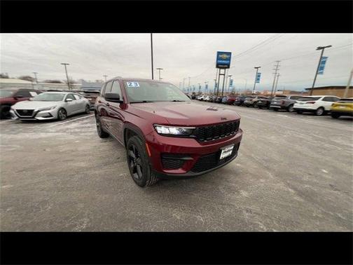 2023 Jeep Grand Cherokee Altitude
