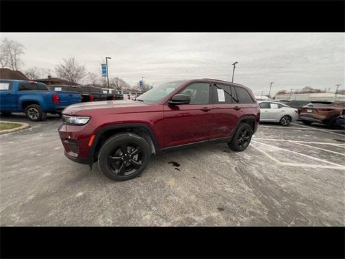 2023 Jeep Grand Cherokee Altitude