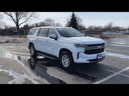 2023 Chevrolet Suburban LS