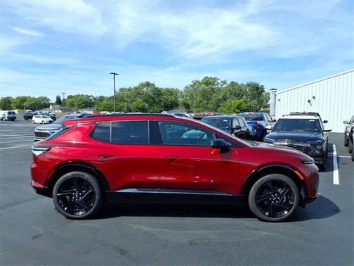 2025 Chevrolet Equinox EV RS