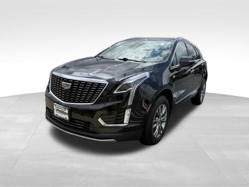 Stellar Black Metallic 2021 Cadillac XT5 Premium Luxury
