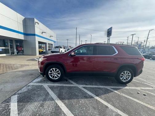 2020 Chevrolet Traverse LT Cloth