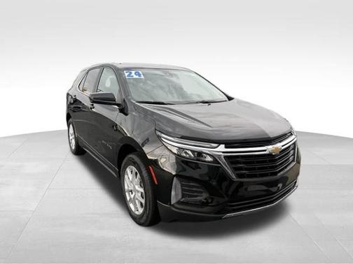 Mosaic Black Metallic 2024 Chevrolet Equinox LT