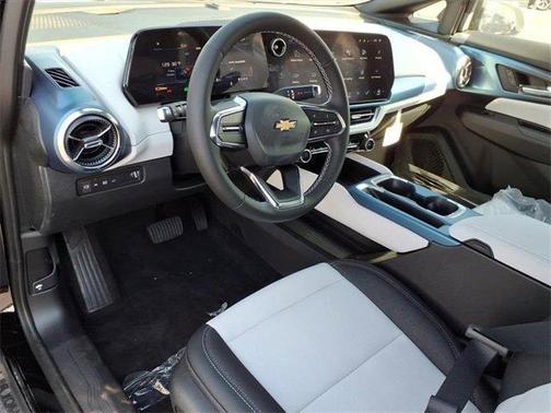 2026 Chevrolet Equinox EV LT 2