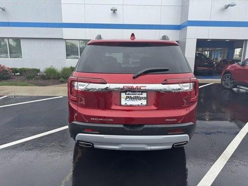 2022 GMC Acadia SLT