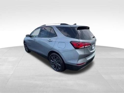 Sterling Gray Metallic 2024 Chevrolet Equinox RS