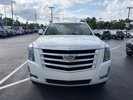 2019 Cadillac Escalade Luxury