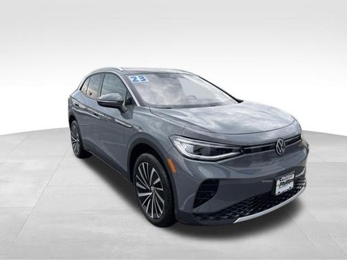 Pure Gray w/ Black Roof 2023 Volkswagen ID.4 Pro S Plus