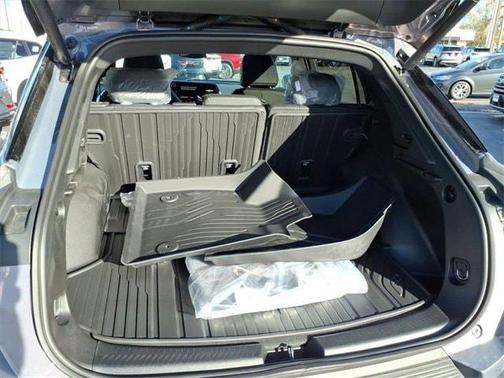 2026 Chevrolet Equinox EV LT 2