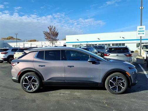 2026 Chevrolet Equinox EV LT 2