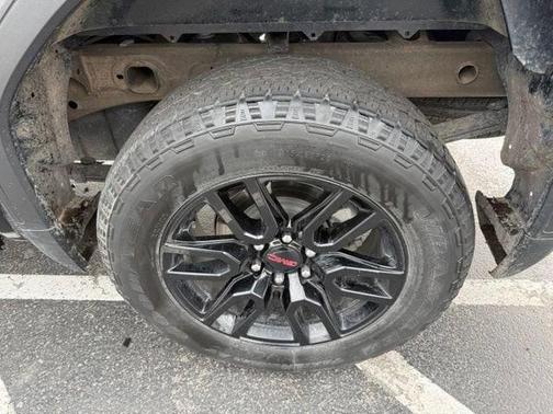 Onyx Black 2023 GMC Sierra 1500 Elevation