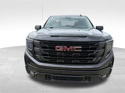 Onyx Black 2023 GMC Sierra 1500 Elevation