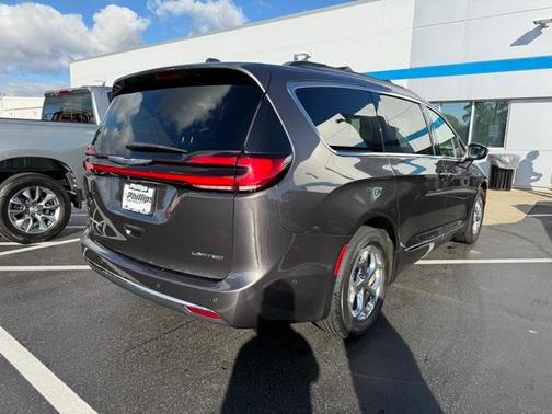 2022 Chrysler Pacifica Limited