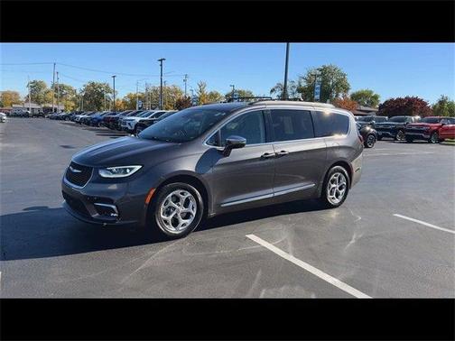2022 Chrysler Pacifica Limited