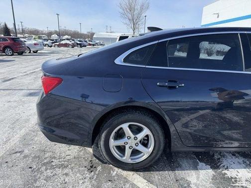 2016 Chevrolet Malibu LS
