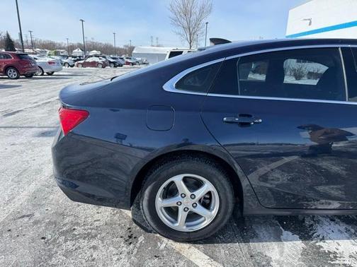 2016 Chevrolet Malibu LS