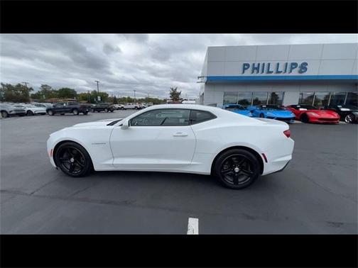 2022 Chevrolet Camaro 1LT