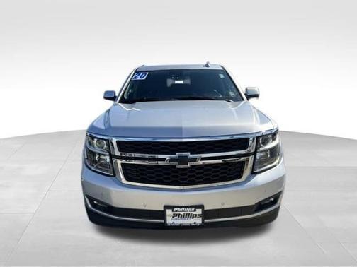 Silver Ice Metallic 2020 Chevrolet Suburban LT