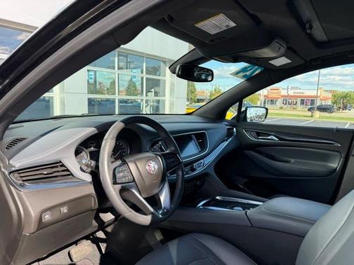 2024 Buick Enclave Essence