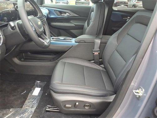 2026 Chevrolet Equinox EV LT 2