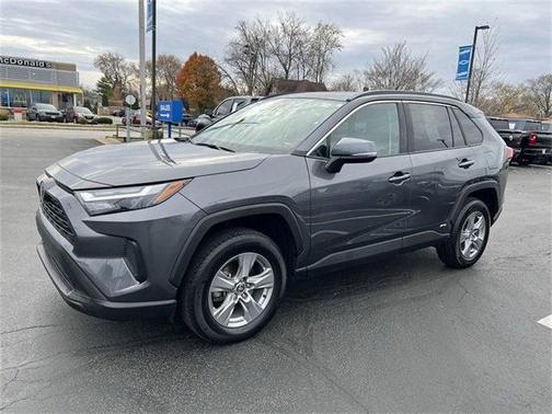 2022 Toyota RAV4 Hybrid XLE